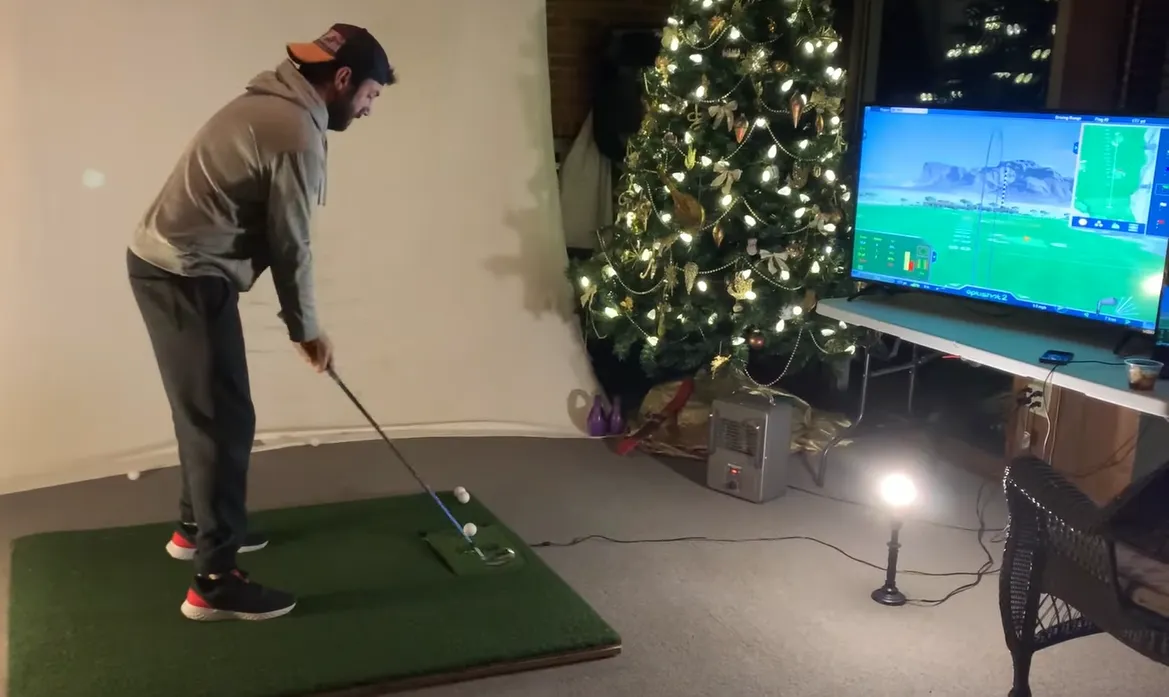 OptiShot-2-Golf-Simulator-for-Home