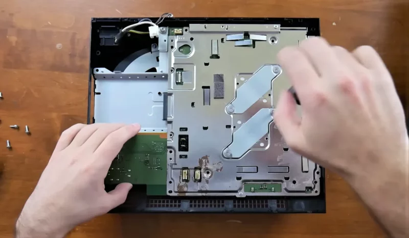 Repairing PlayStation 3 Console