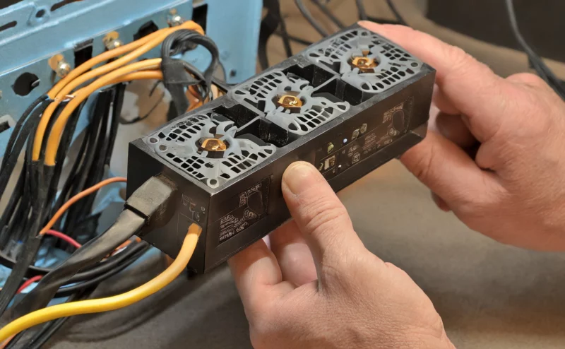 Verifying the power supply connections and using a reliable power supply cable can resolve VGA light problems caused by inadequate power.